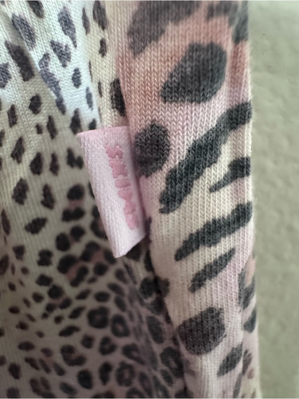 SKIMS Sleep Long Sleeve Button Up Set - Bloom Mini Multi Animal Print - Picture 11 of 12